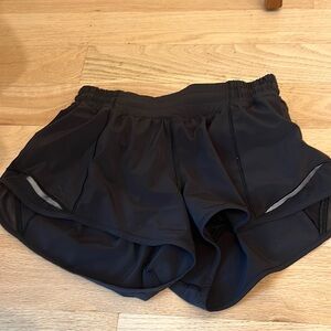 Black Lululemon shorts